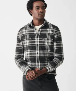 Sale Legend™ Sweater Shirt - Shirts