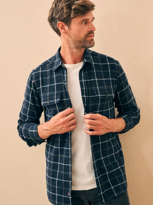 Sale Legend™ Sweater Shirt - Shirts