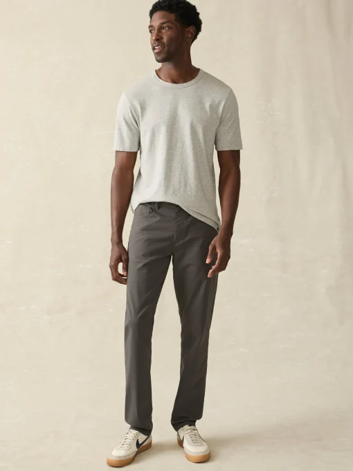 Hot Movement™ 5-Pocket Pant Athletic Fit - Pants
