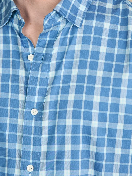 Hot Movement™ Shirt Classic Fit - Shirts
