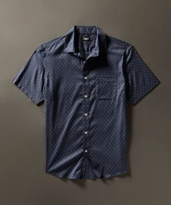 Fashion Movement™ Short-Sleeve Shirt - Shirts