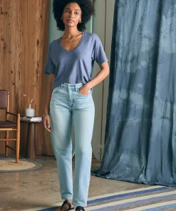 Hot Oceanside Linen V-Neck Tee - Women T-Shirts