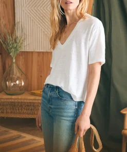 New Oceanside Linen V-Neck Tee - Women T-Shirts