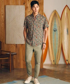 Fashion Short-Sleeve Breeze Shirt - Shirts